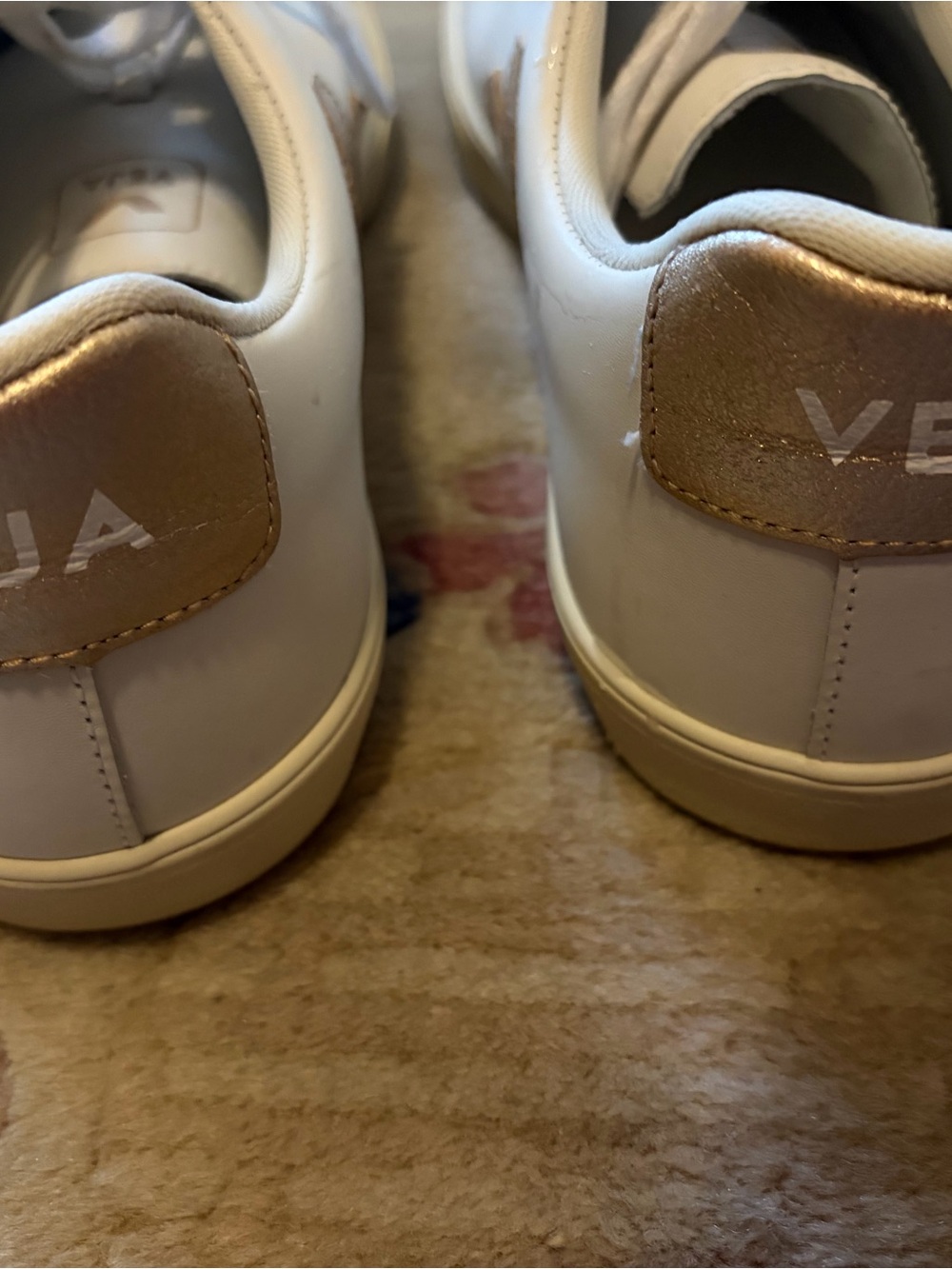 Veja White Leather Sneakers with Gold V Detail size 9 - Picture 4 of 4